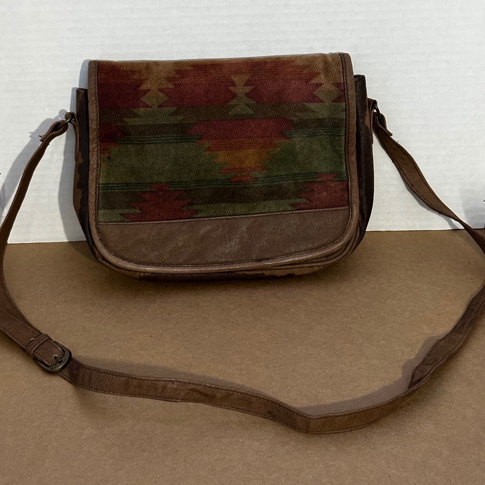 Minnetonka Crossbody Bag Womens Medium Brown Good Leather Southwestern Woven